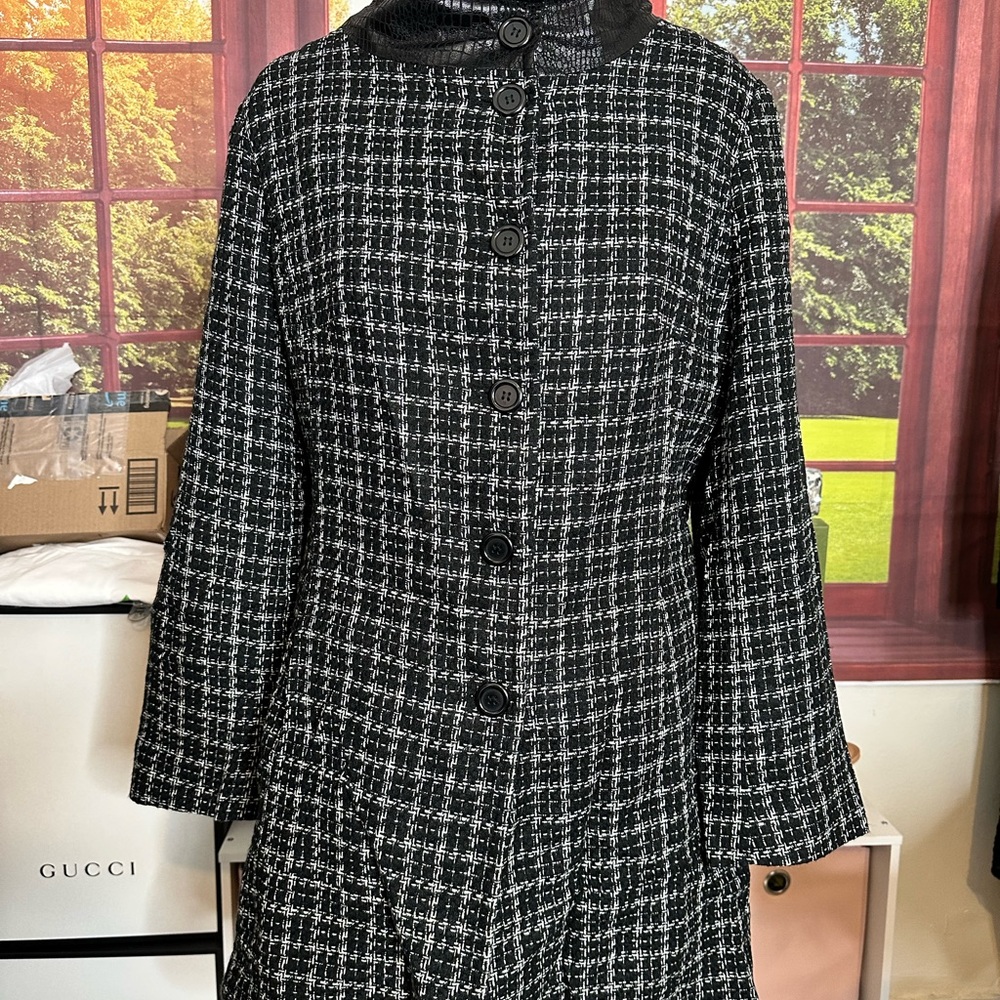 Max NY Chic Black and White Tweed Pea Coat Faux Leather Collar Sz 18